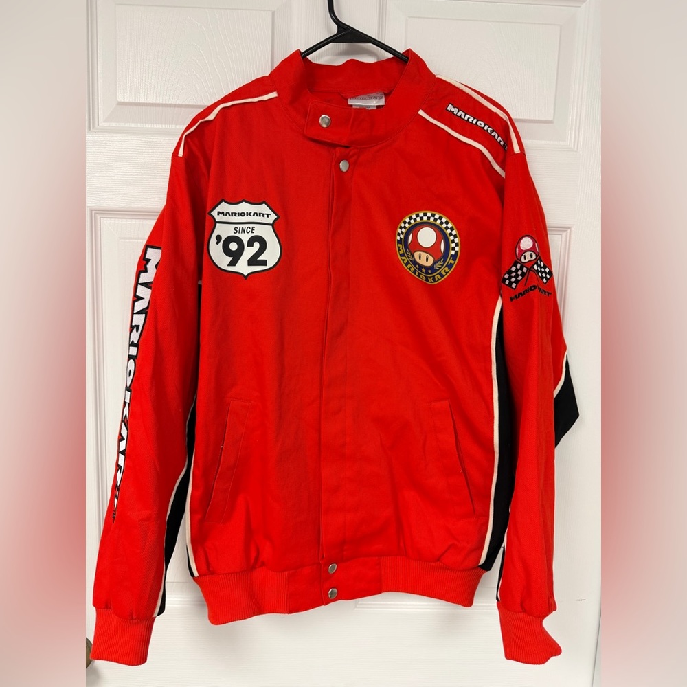 Mario Kart Men’s Adult Red and Black Canvas Racing Jacket Medium NWT